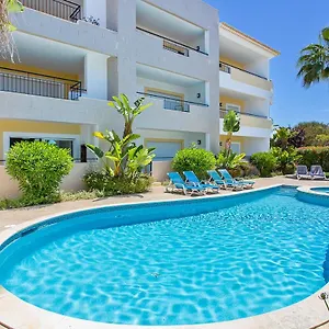 https://ncora-praia-do-porto-de-ms.hotelaalgarve.com