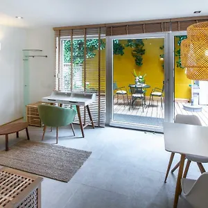  Apartment Oasis